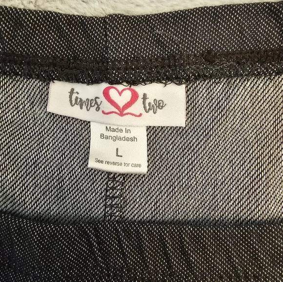 🎉Host Pick🎉 Times Two Maternity leggings pants size L - Picture 3 of 5